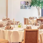 머큐어 프랑크푸르트 에쉬본 오스트 호텔 4*