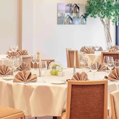 Mercure Frankfurt Ost Hotel 4*