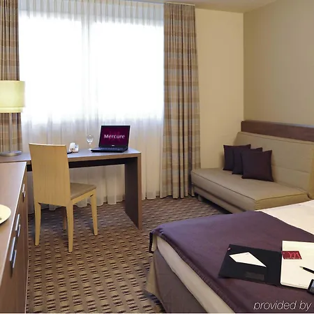 Mercure Frankfurt Ost 5*