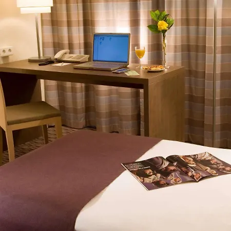 Mercure Frankfurt Ost 4*