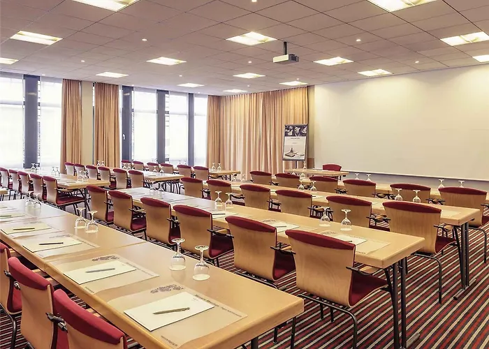 Mercure Frankfurt Ost 4* אסכבורן