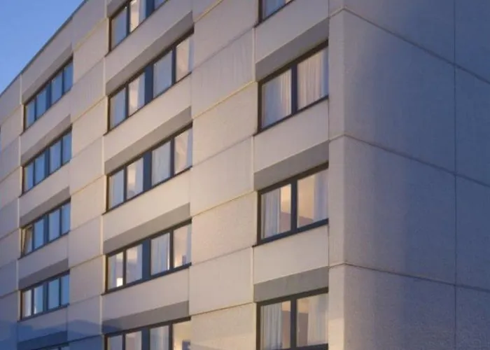 Hotel Mercure Frankfurt Ost 4*